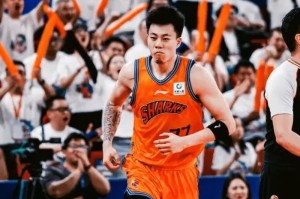 G1上海84-79山东 球员评价：3人优秀，3人及格，4人低迷